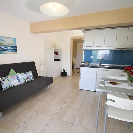 빌라 Mylonas Villas *